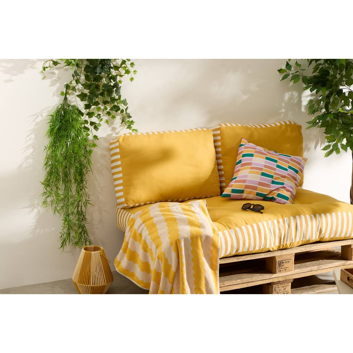 Cojín de suelo exterior rectangular POOLSIDE Amarillo