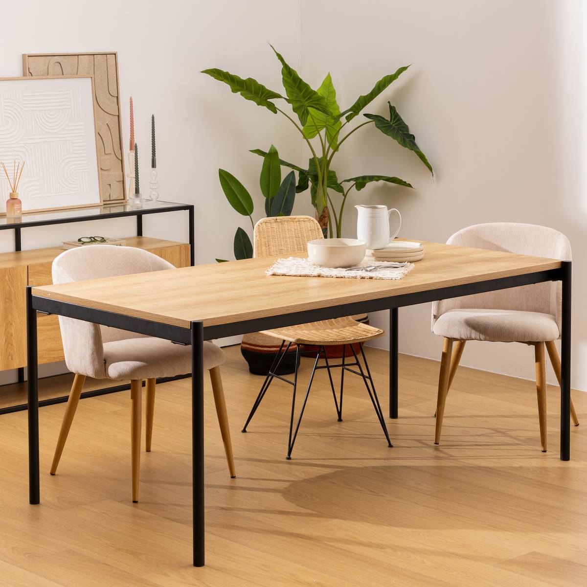 Mesa de comedor “Aldea”
