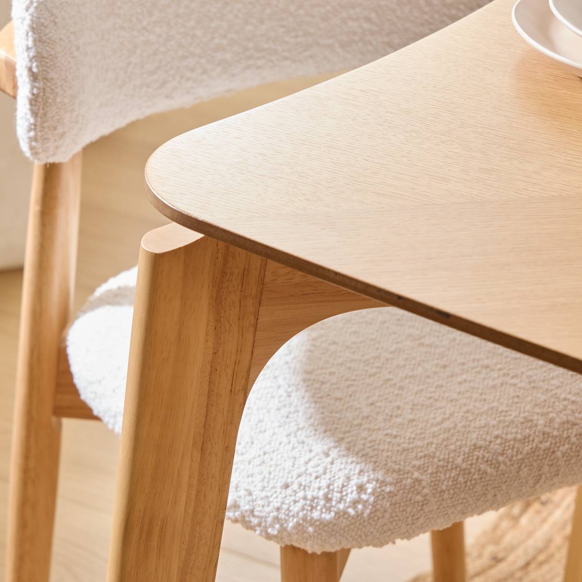Mesa de comedor “Ilona”