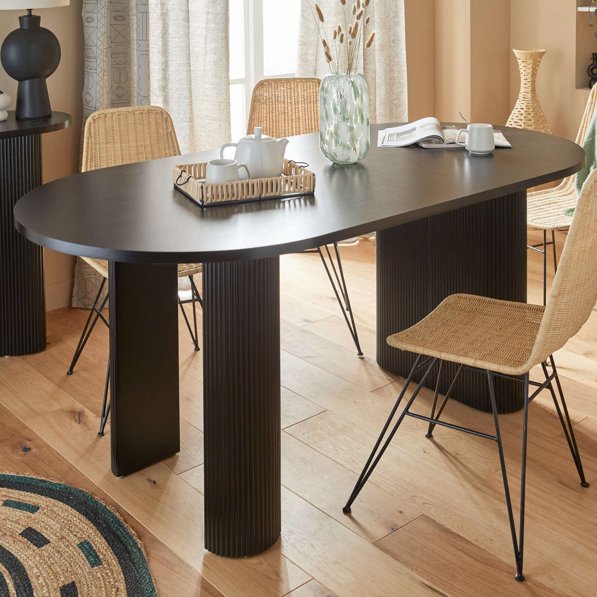 Mesa de comedor “Olova”